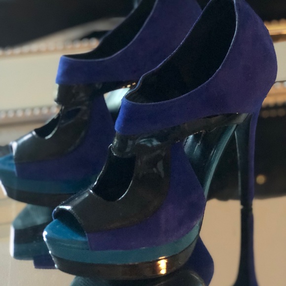 Jessica Simpson Shoes - Picture 2 of 4